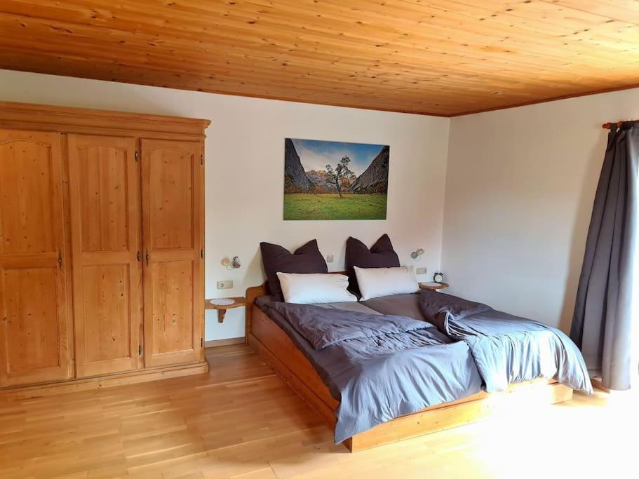 Ruhige Ferienwohnung In Bad Toelz Exterior photo